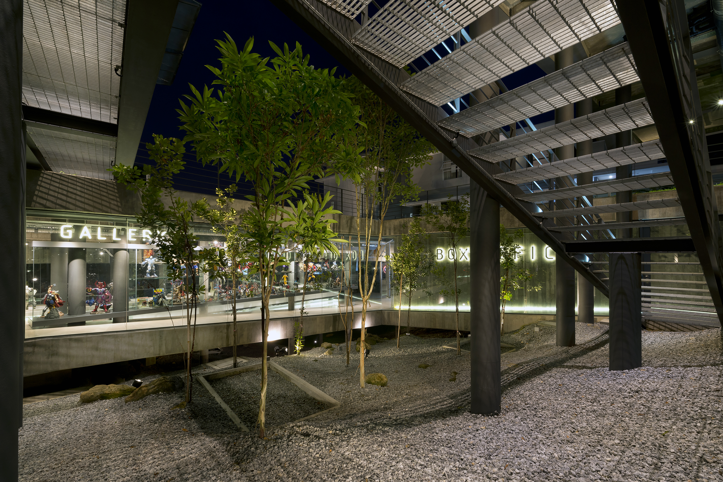 Cantilever House | Design Unit Sdn Bhd-25