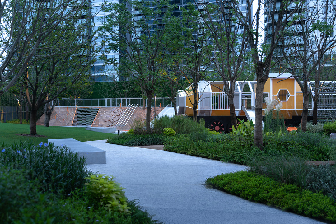 Wuhan Chenjia 100 Locomotive Paradise - La V-onderland - L&A GROUP | To Create a Better Environment-47