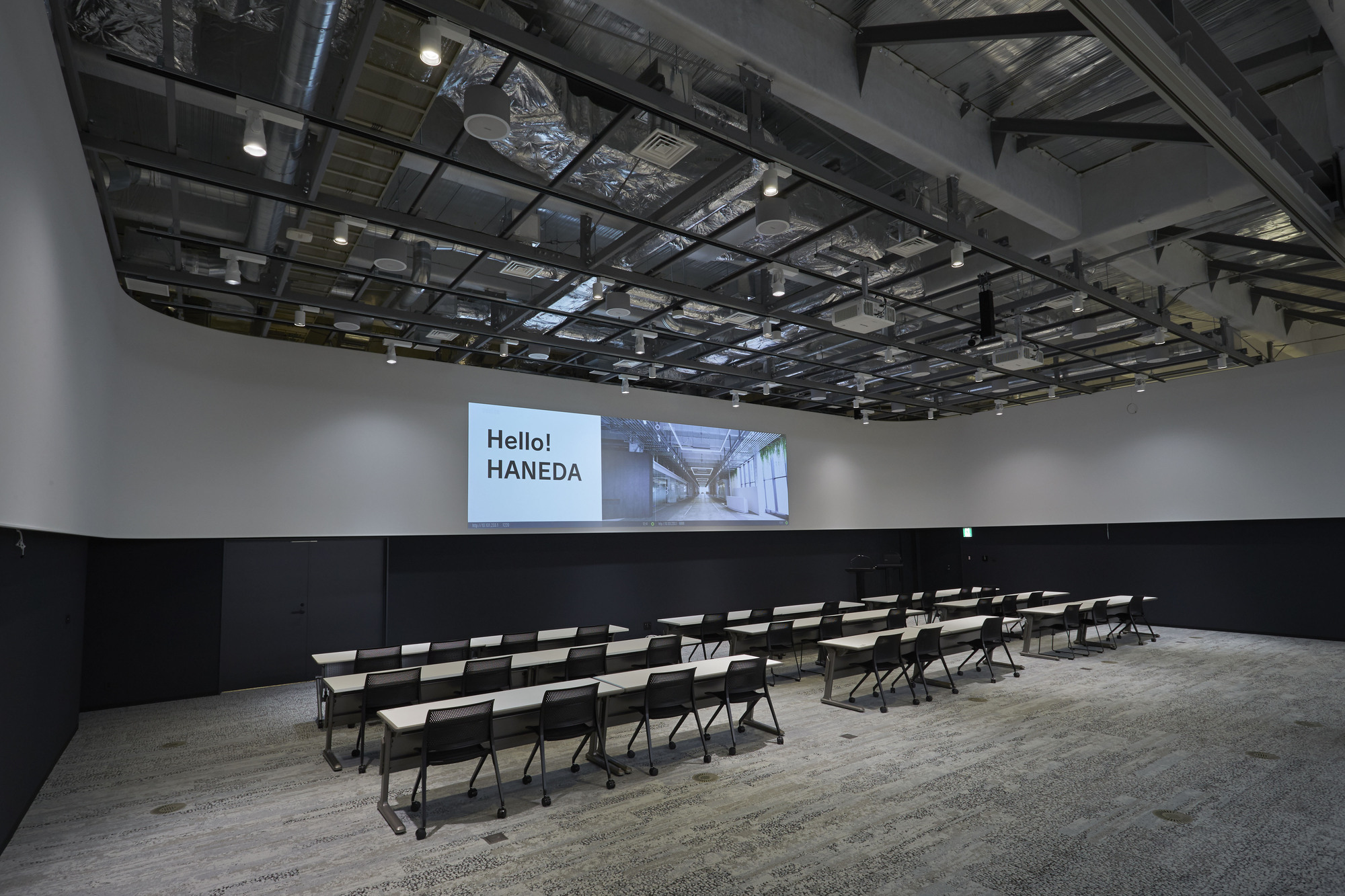 AZUSA SEKKEI Headquarter “Haneda Sky Campus” / AZUSA SEKKEI-35