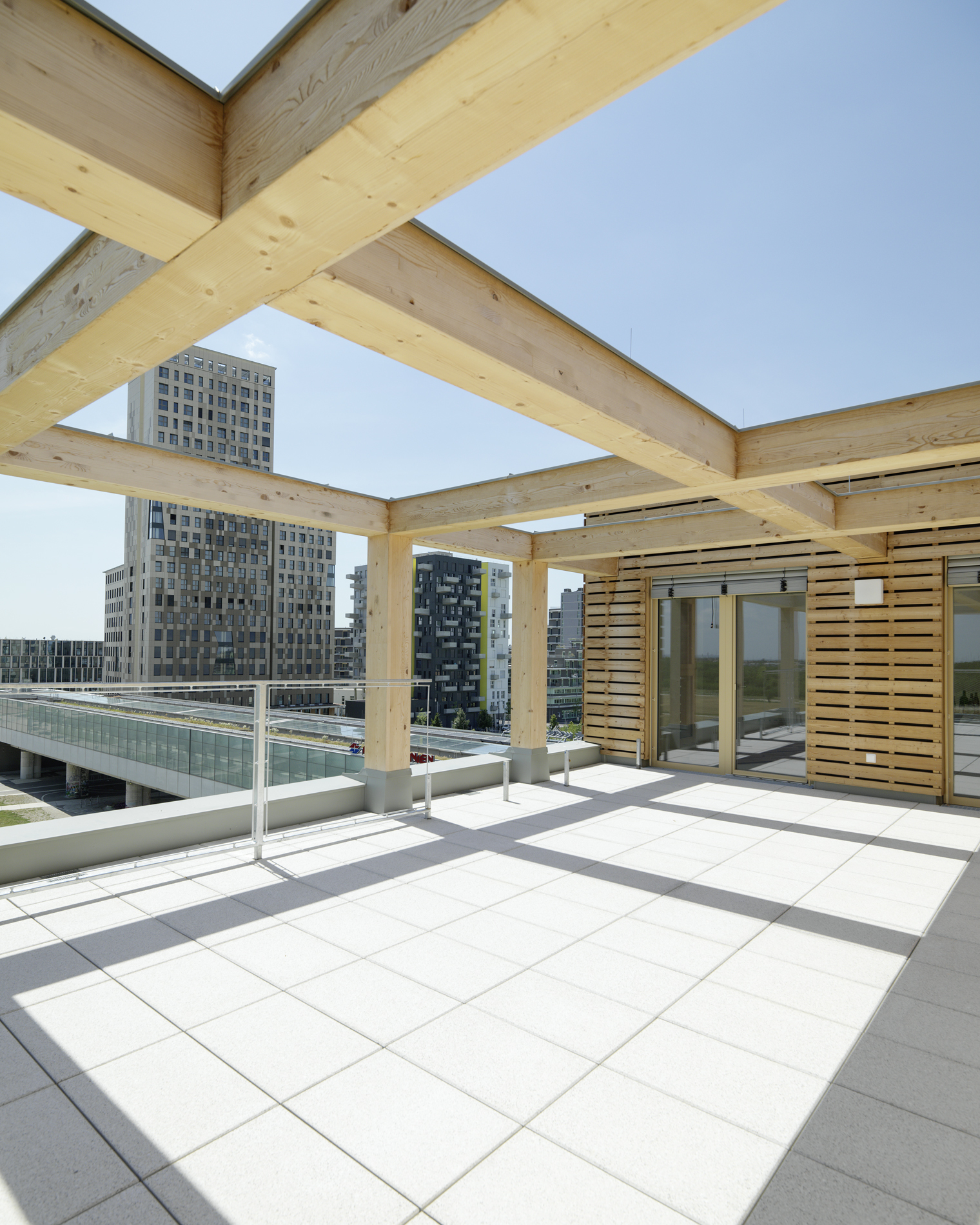 塞博根湖畔公寓论坛丨奥地利维也纳丨heri&salli-20