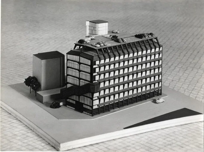 菲乌梅广场的文艺复兴百货丨意大利罗马丨2050+-65