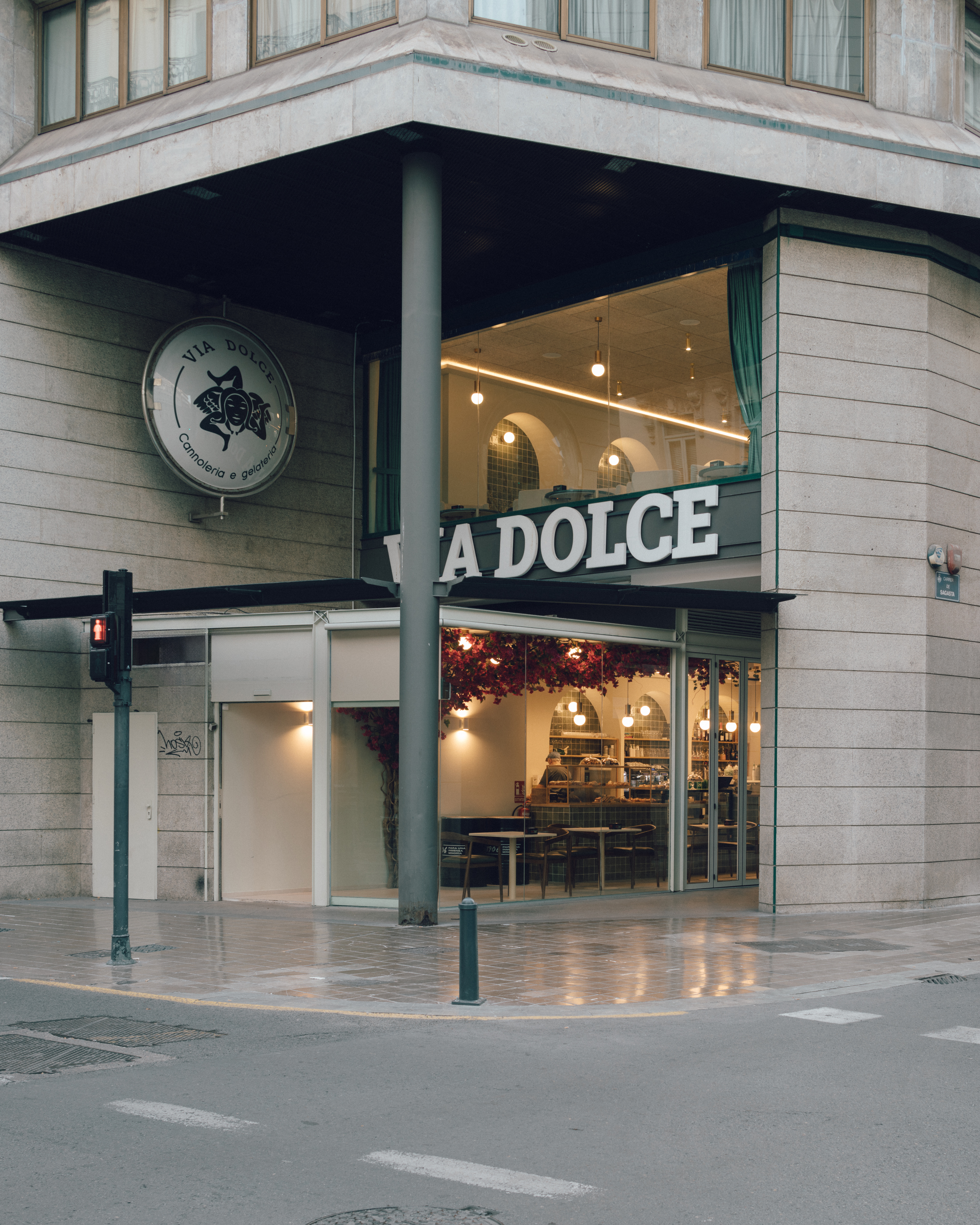 Cafetería temporal italiana en el centro de Valencia-0