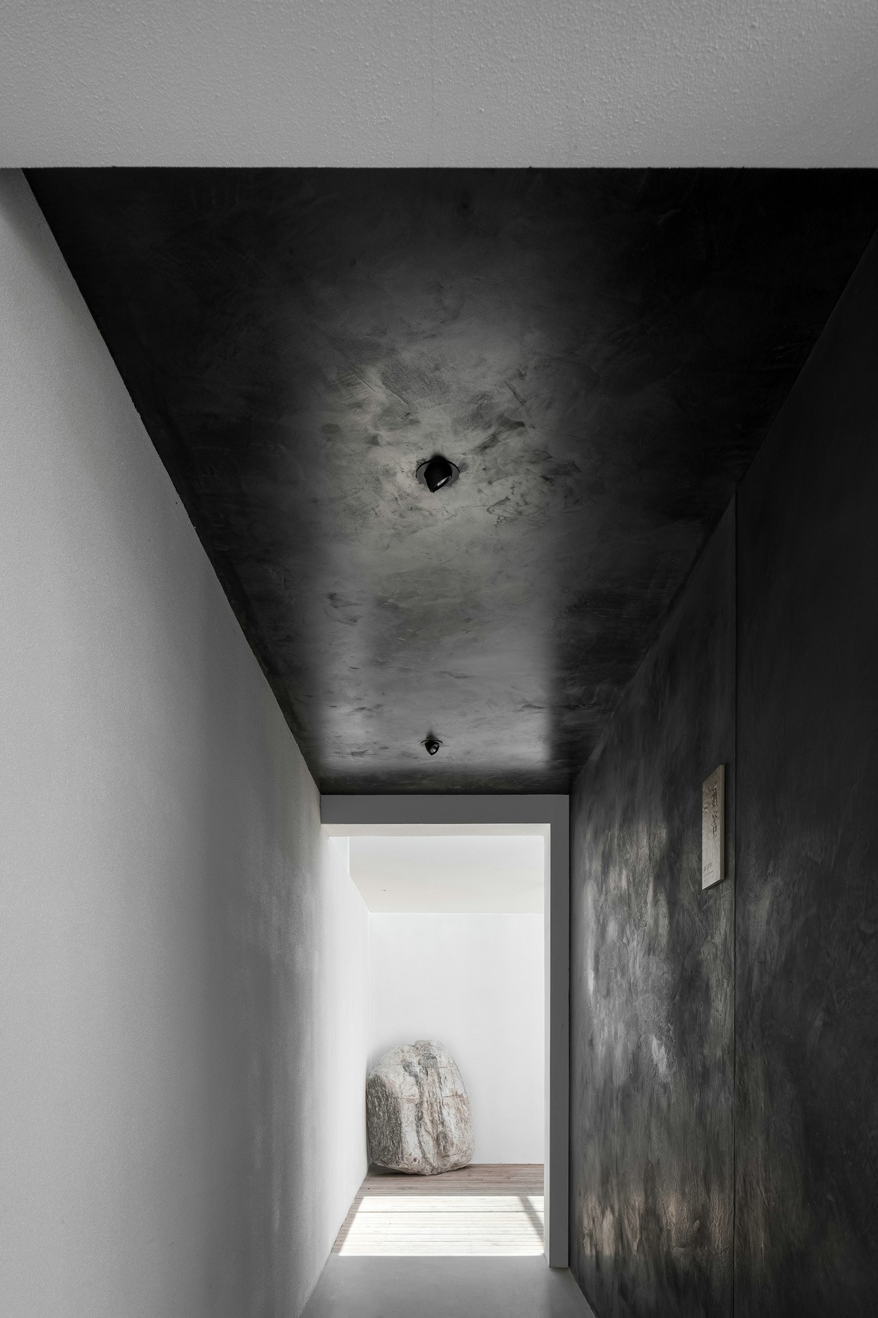 叶晖：融入自然的极简空间—高地星厨 | 今古凤凰-5