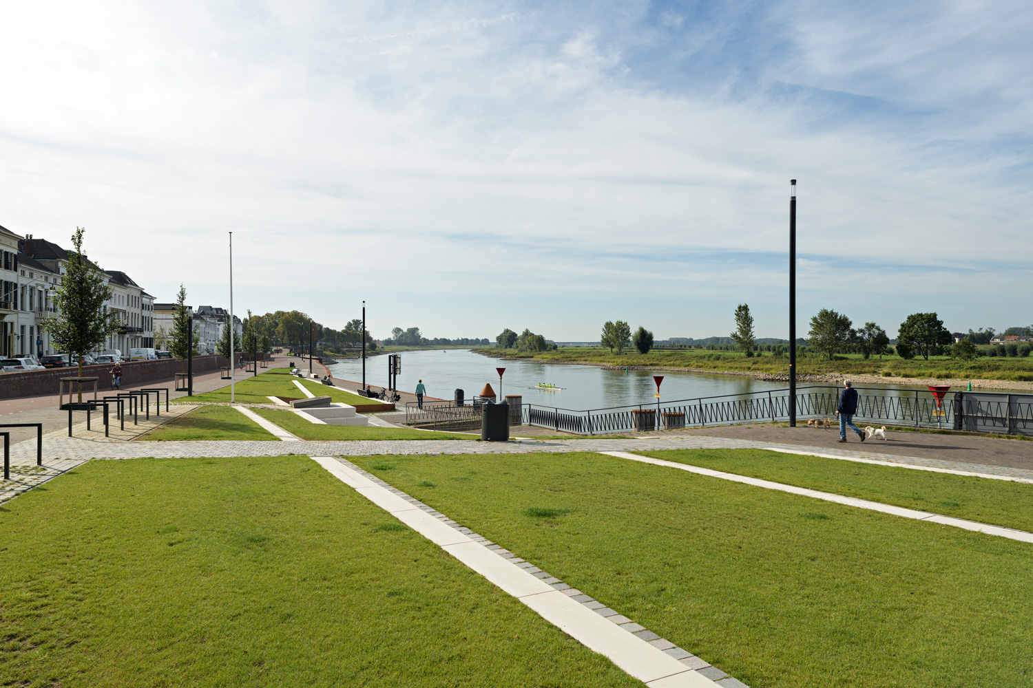 荷兰祖特芬市 IJsselkade 河岸复兴-12