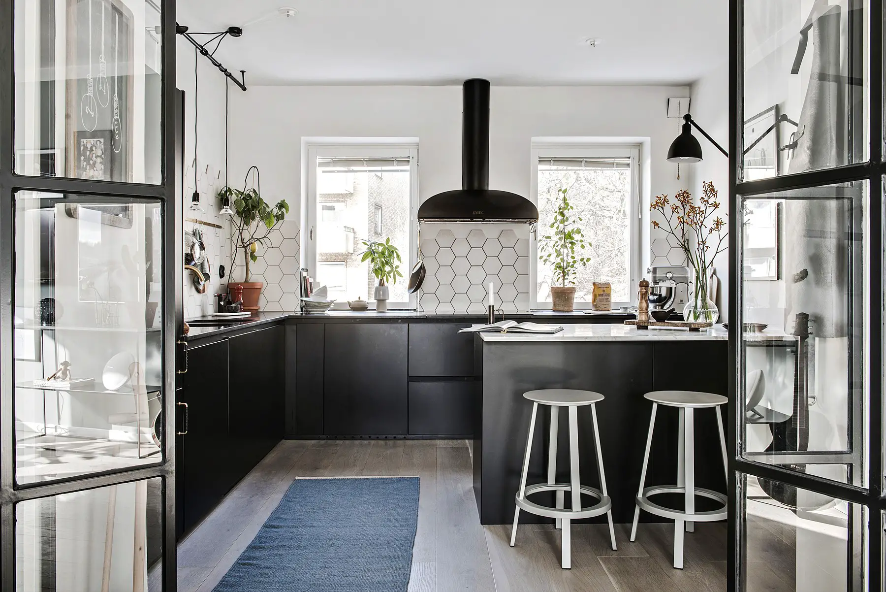 瑞典一居室公寓的现代改造-4