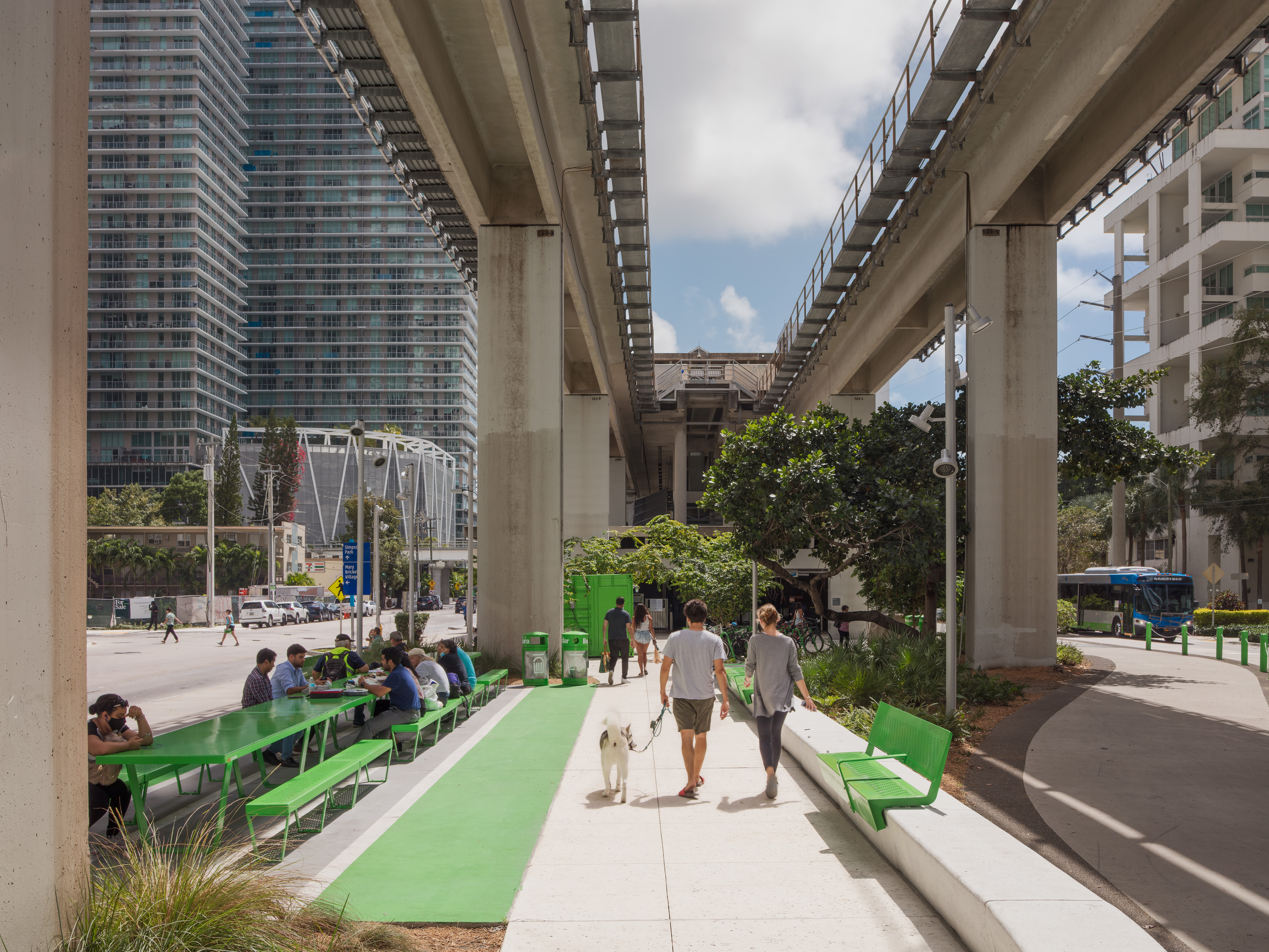 下划线的布里克尔后院丨美国迈阿密丨Field Operations-16