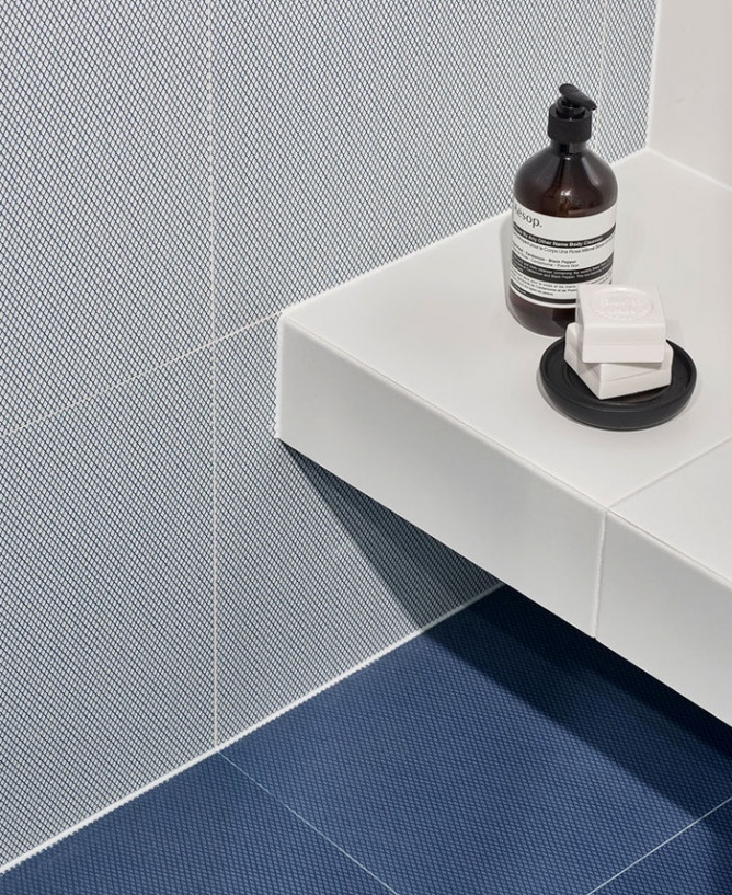 极简主义和鲜明特色的家-14