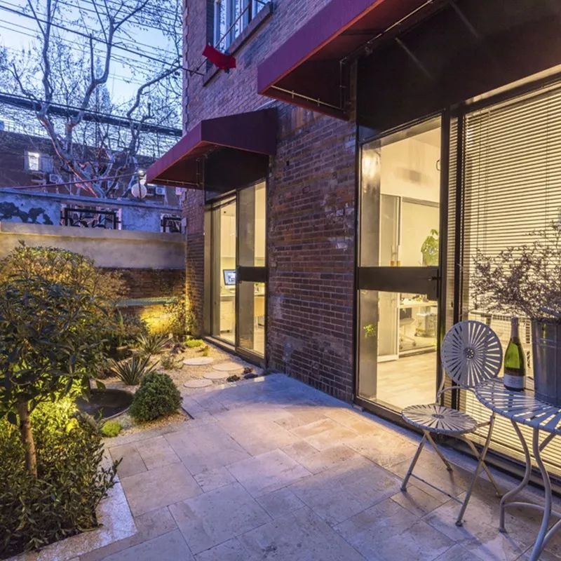 花园植物搭配的艺术与功能-79