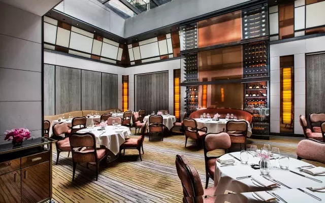 纽约独特的时尚格调餐厅The Mark-11