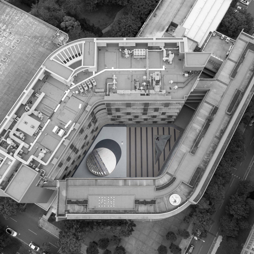 Dr. Yen-Son Huang Courtyard / JC. Architecture & Design-35