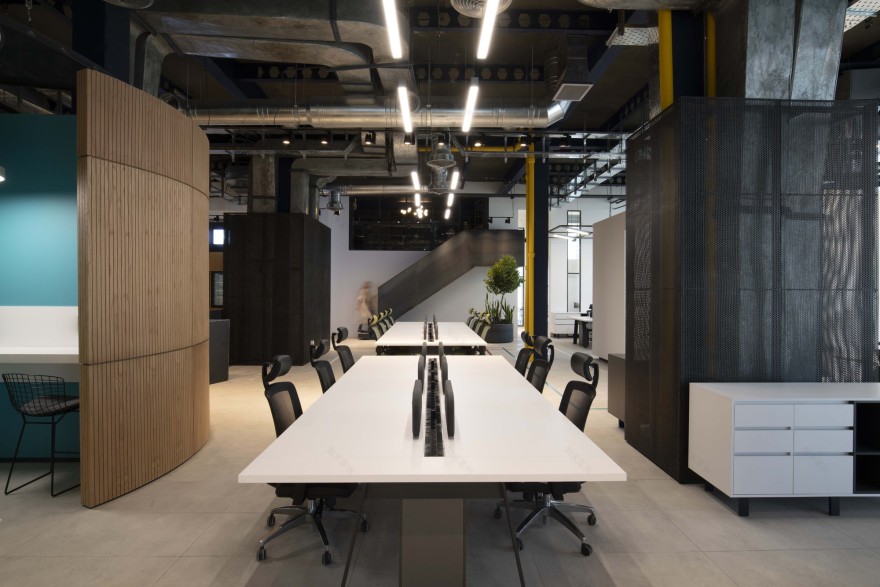 Private Office Headquarters / Persian Garden Studio-30