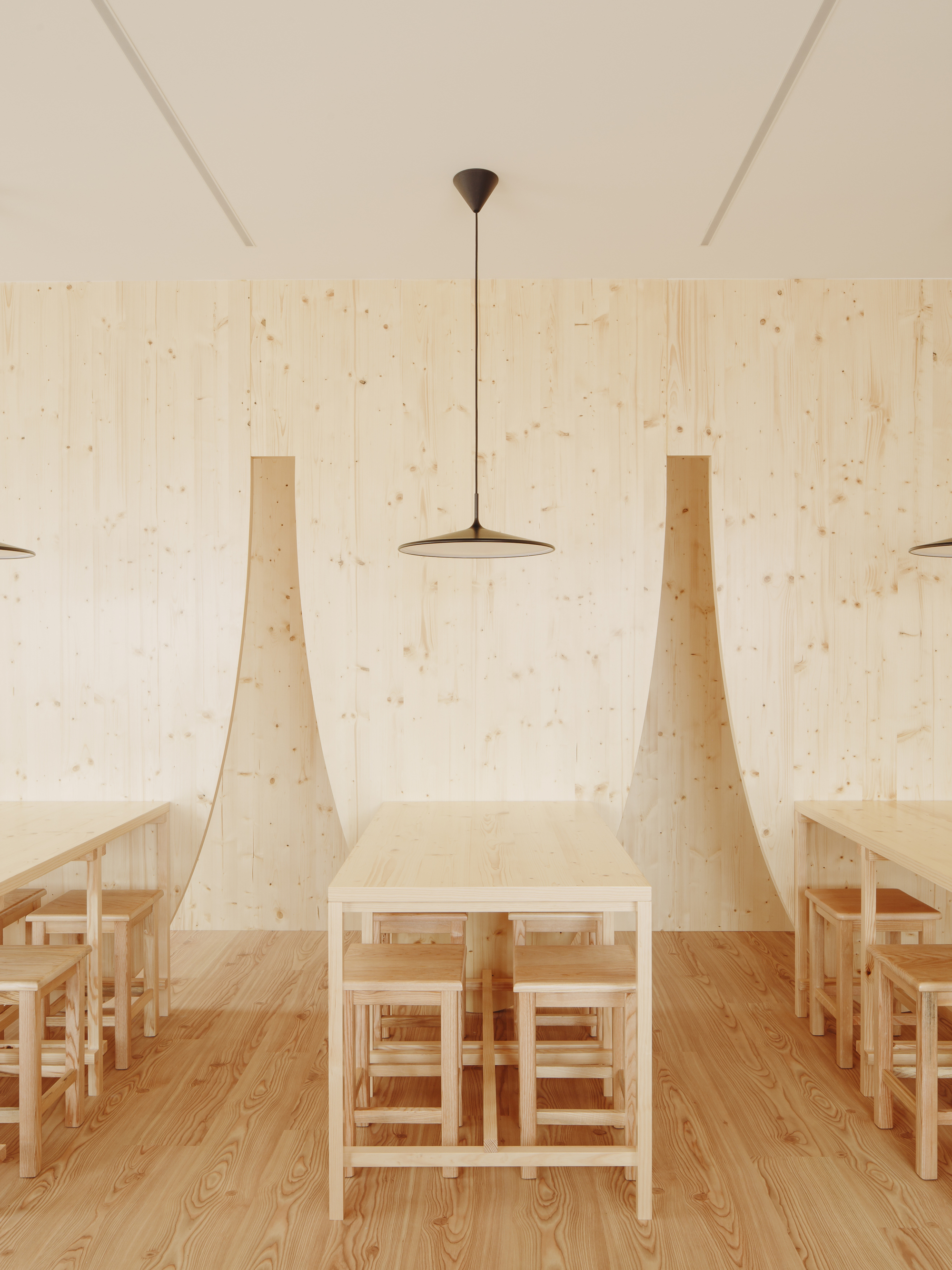 Tarouca Gastro Bar 餐厅丨葡萄牙丨Bruno Dias Arquitectura-29