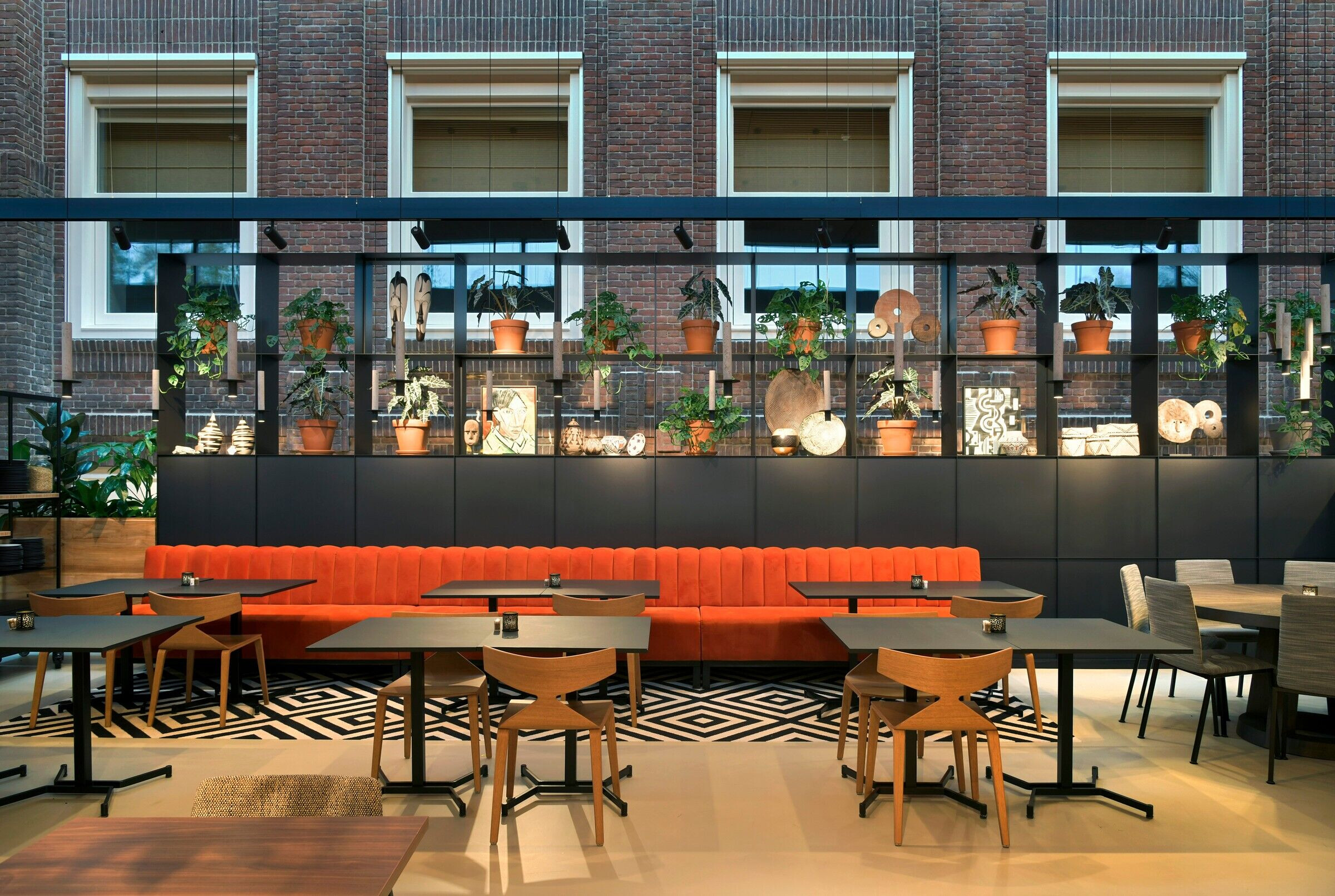 穿越时空的 monastery 餐厅丨荷兰丨Boparai Associates Architekten-44