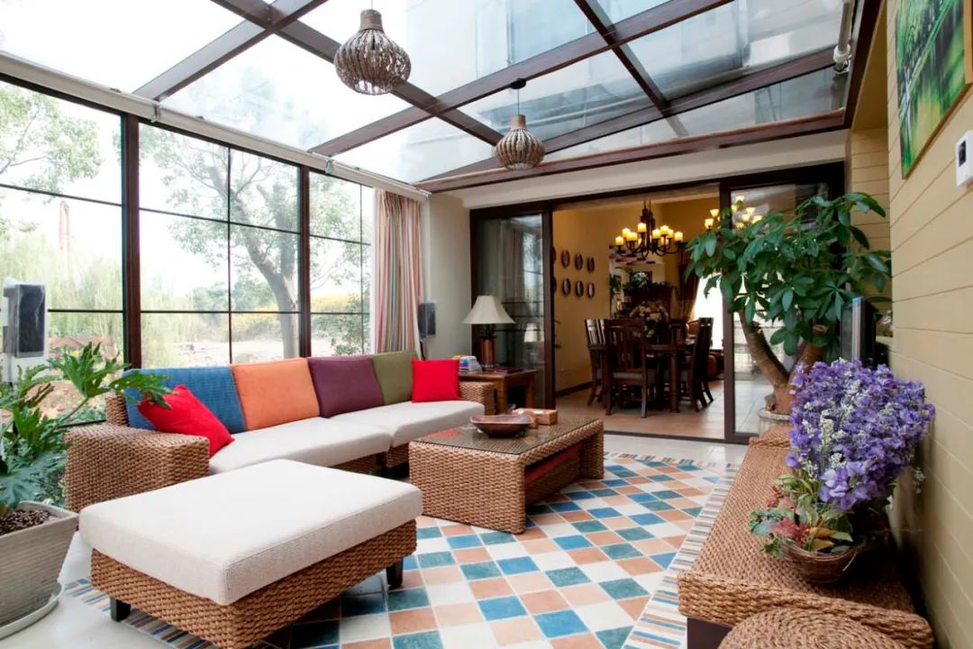 私家花园与收纳吧台的完美结合-9