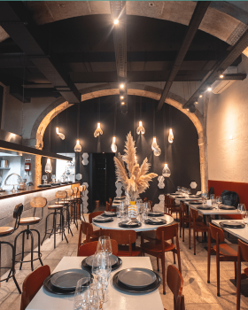 Anastasiya Gushchina丨西餐厅丨Restaurant Interior Design Portfolio