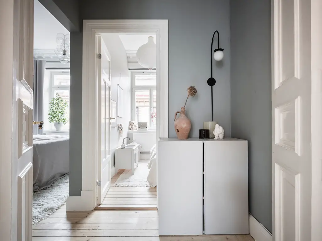 瑞典百年建筑中的温馨家庭公寓设计-21