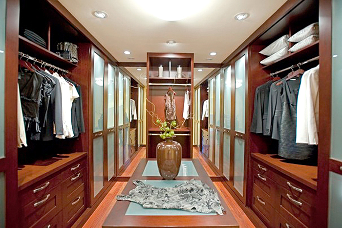 自由空间改造成衣帽间项目丨Danenberg Design等多家公司-0