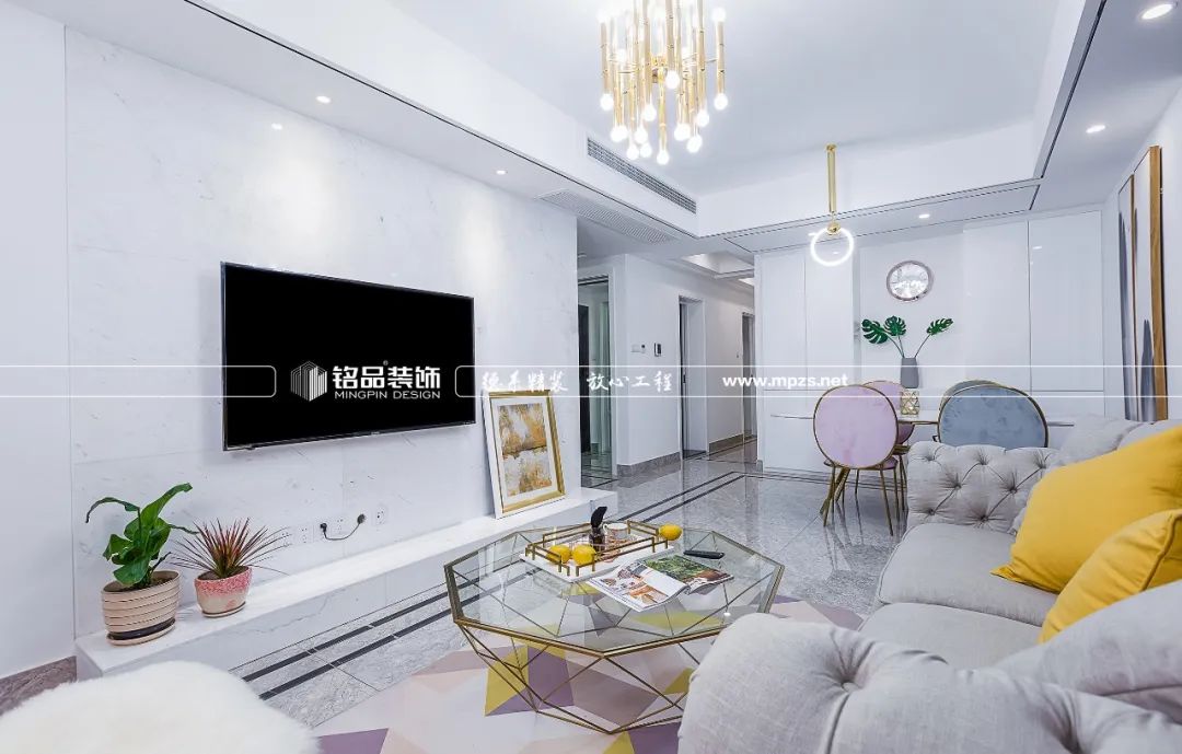 三代同堂的 95㎡港式美居,宽敞舒适、收纳充足,尽显设计魅力-25