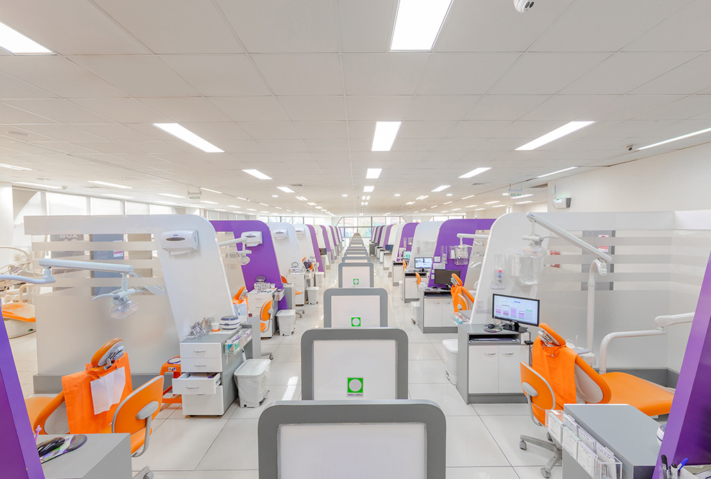 Clínica Portal Alameda 口腔诊所丨智利圣地亚哥丨Gonzalo Navarro-3