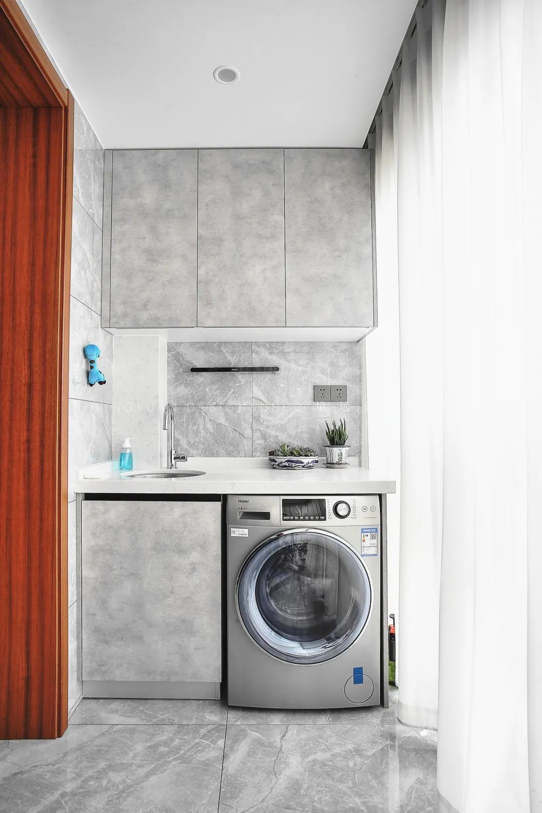 境远装饰 | 105㎡现代低奢灰度空间设计-34