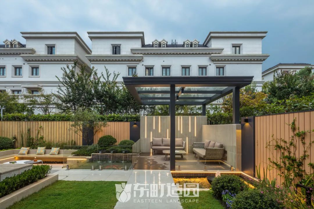 80㎡现代简约庭院，水景与夜景的完美融合-16