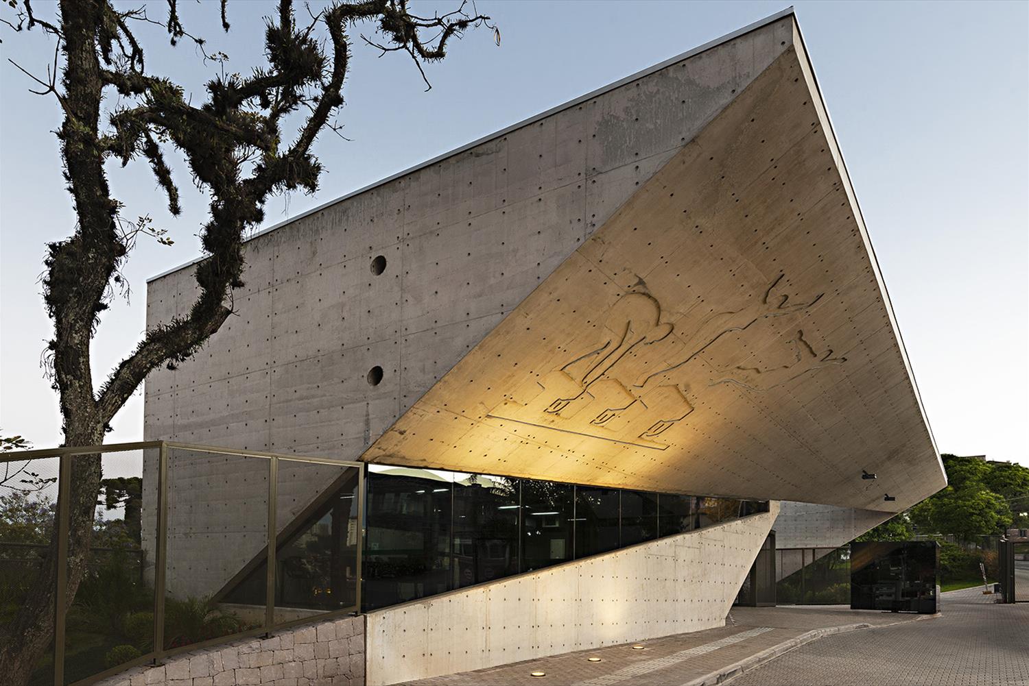 巴西绿色屋顶运动俱乐部-7