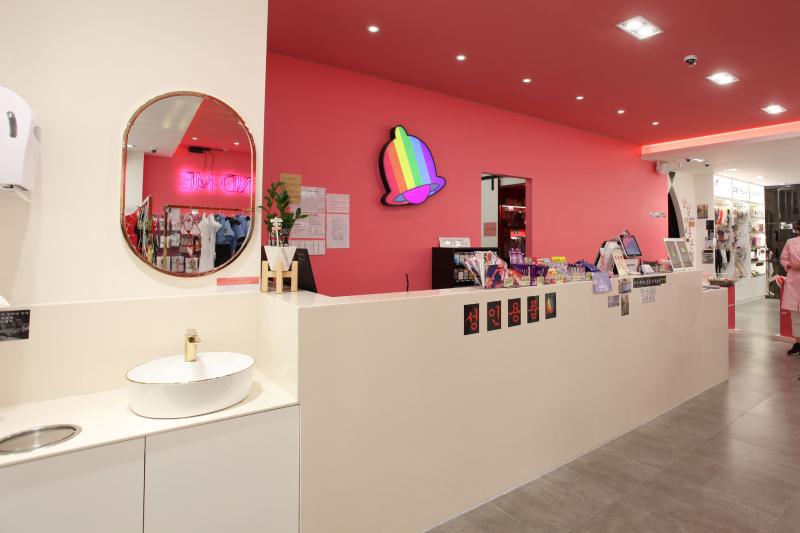 86 平成人用品店室内设计 | 粉色调亮点解读-10