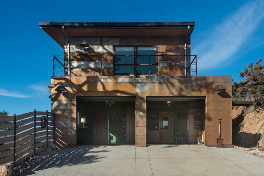 MAAD Peak House | 耐候钢打造的环保现代住宅-24