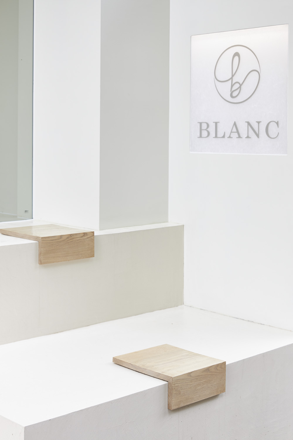 首尔 15 坪现代风格咖啡厅设计-17