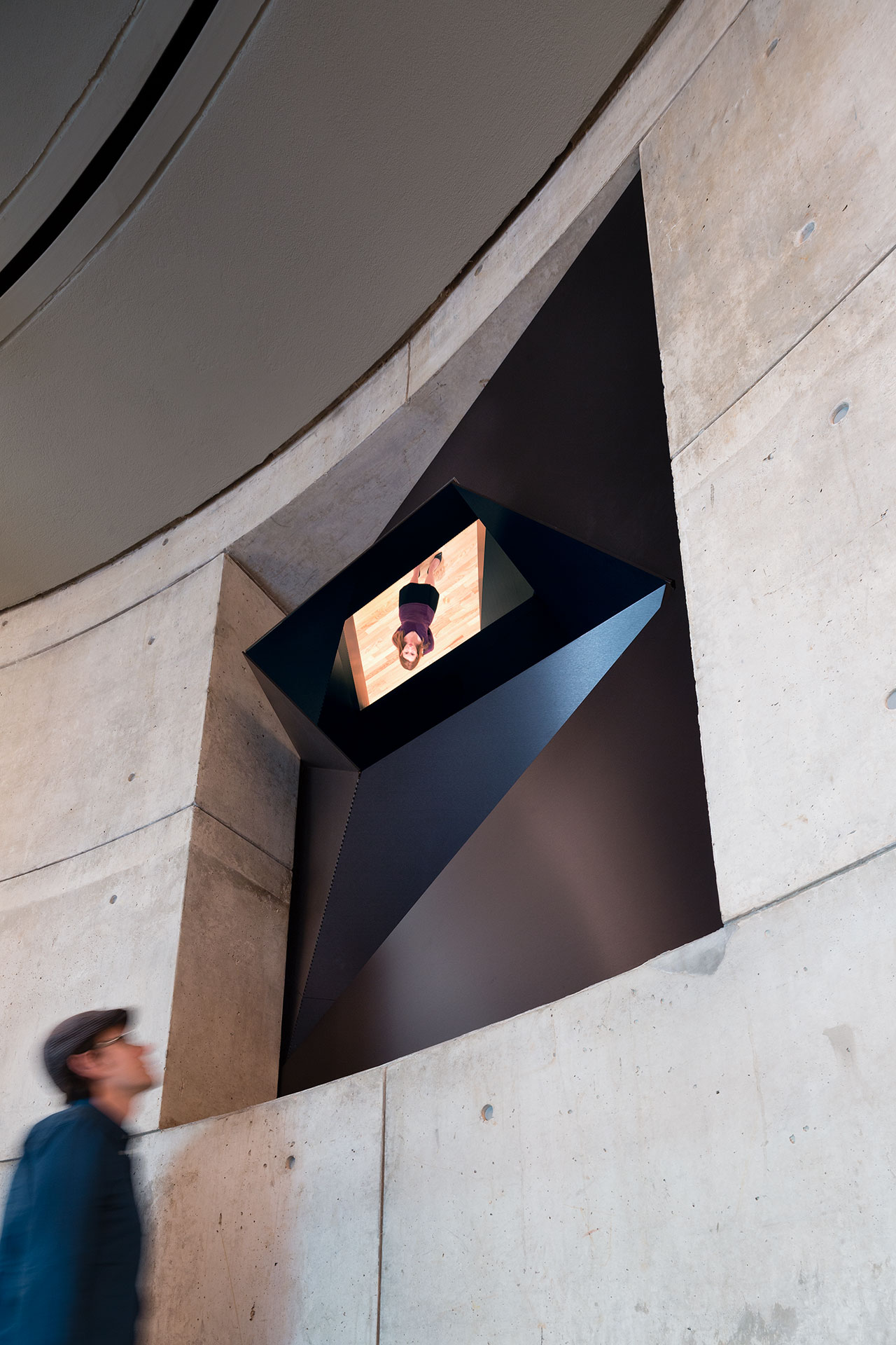 空间幻境 | Sarah Oppenheimer 的艺术与建筑融合之作-56