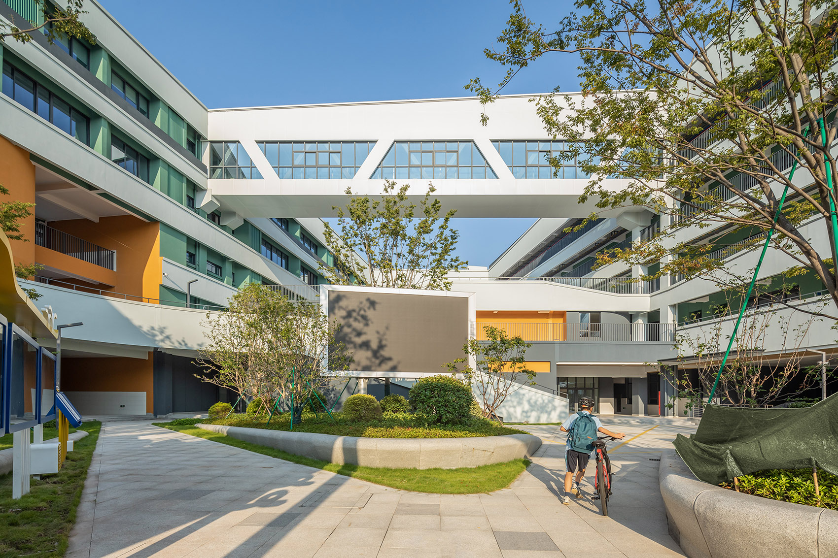 宁波市鄞州区童第周实验学校丨中国宁波丨c+d设计中心-53