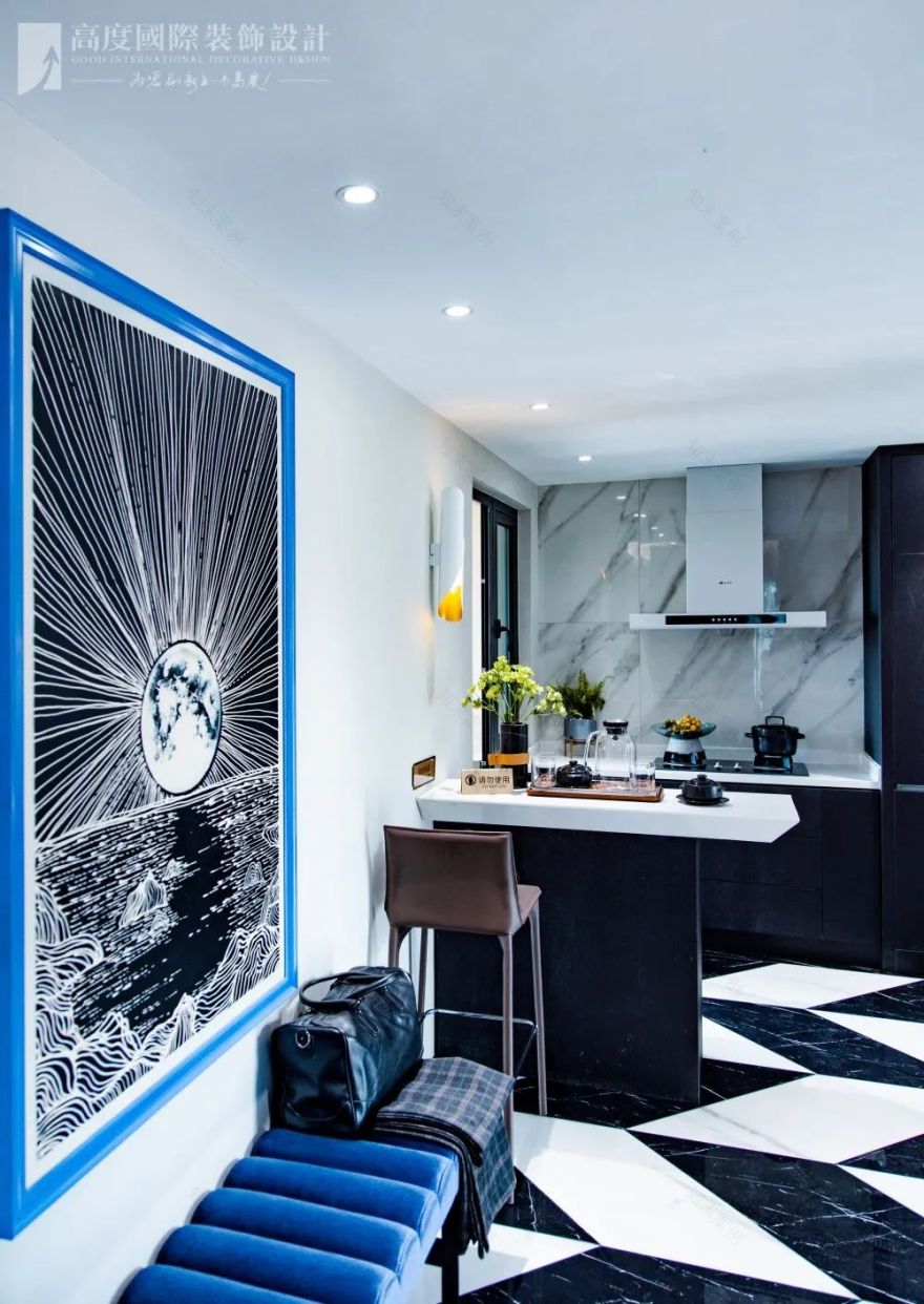 现代轻奢,优雅蓝色家居典范-22