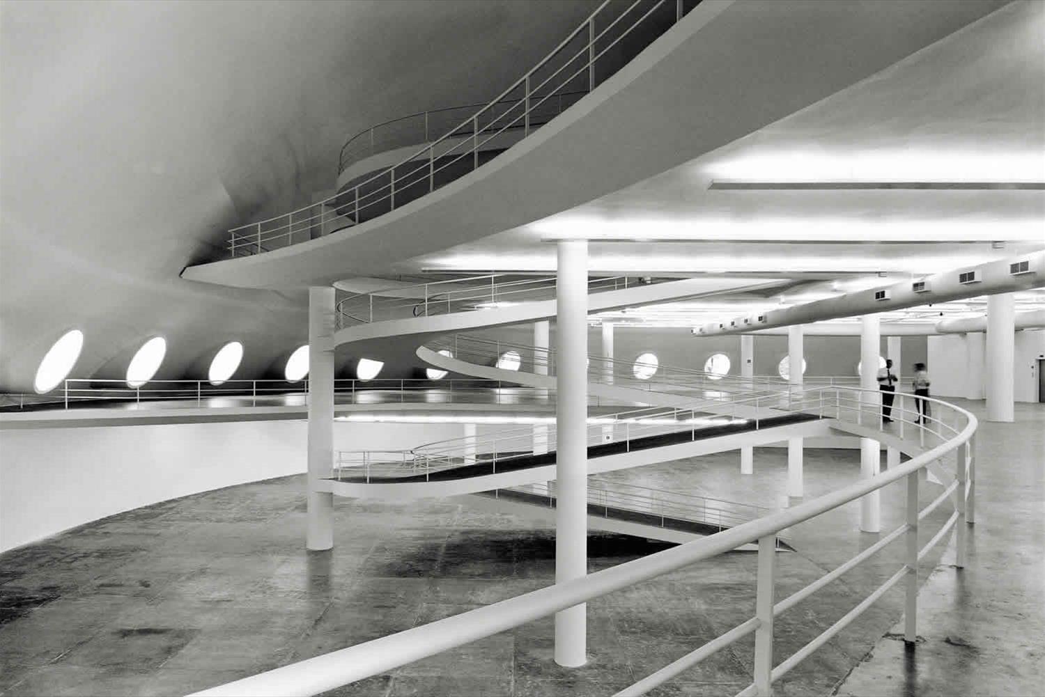 巴西圣保罗的"Oca"建筑 · 尼迈耶尔风格的教育文化中心-9