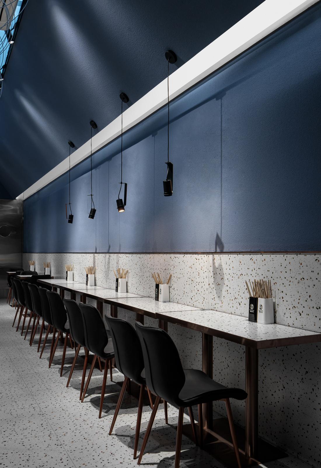 张凯锋丨快餐店丨嘟嘟经典面-2