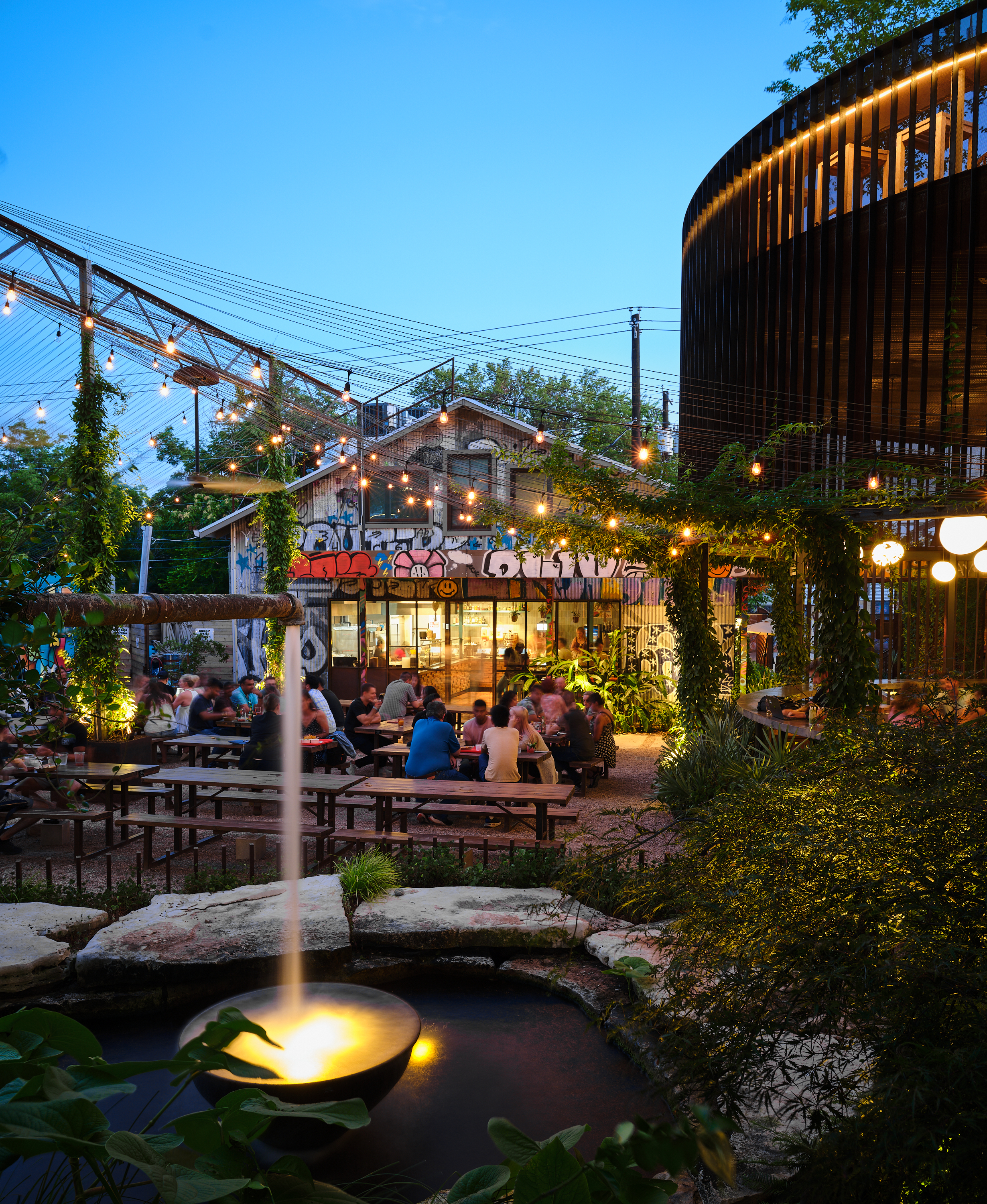 餐厅外摆丨美国奥斯汀丨Clayton Korte-7