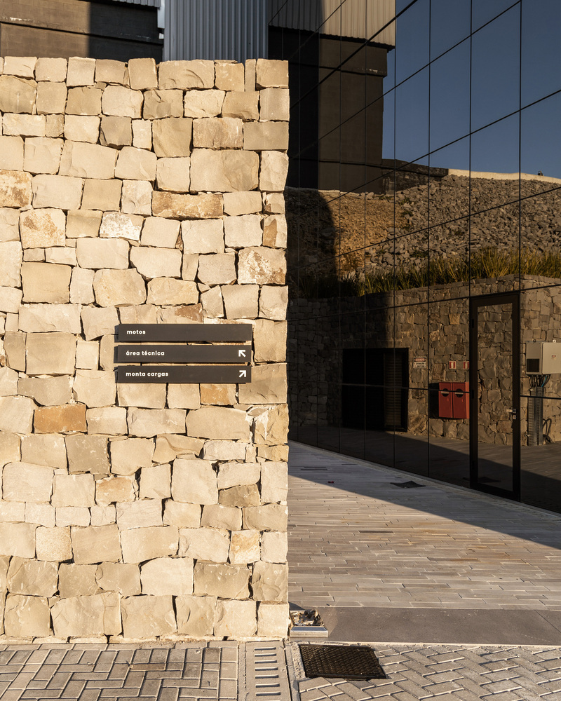 巴西 TKA 滨海艺术中心丨naE-28