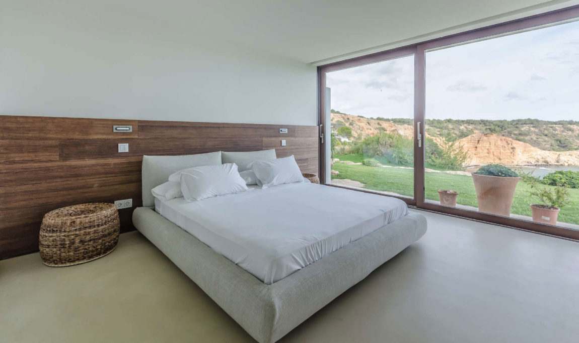 伊比萨海景别墅 | 现代奢华与自然美景的完美结合-28