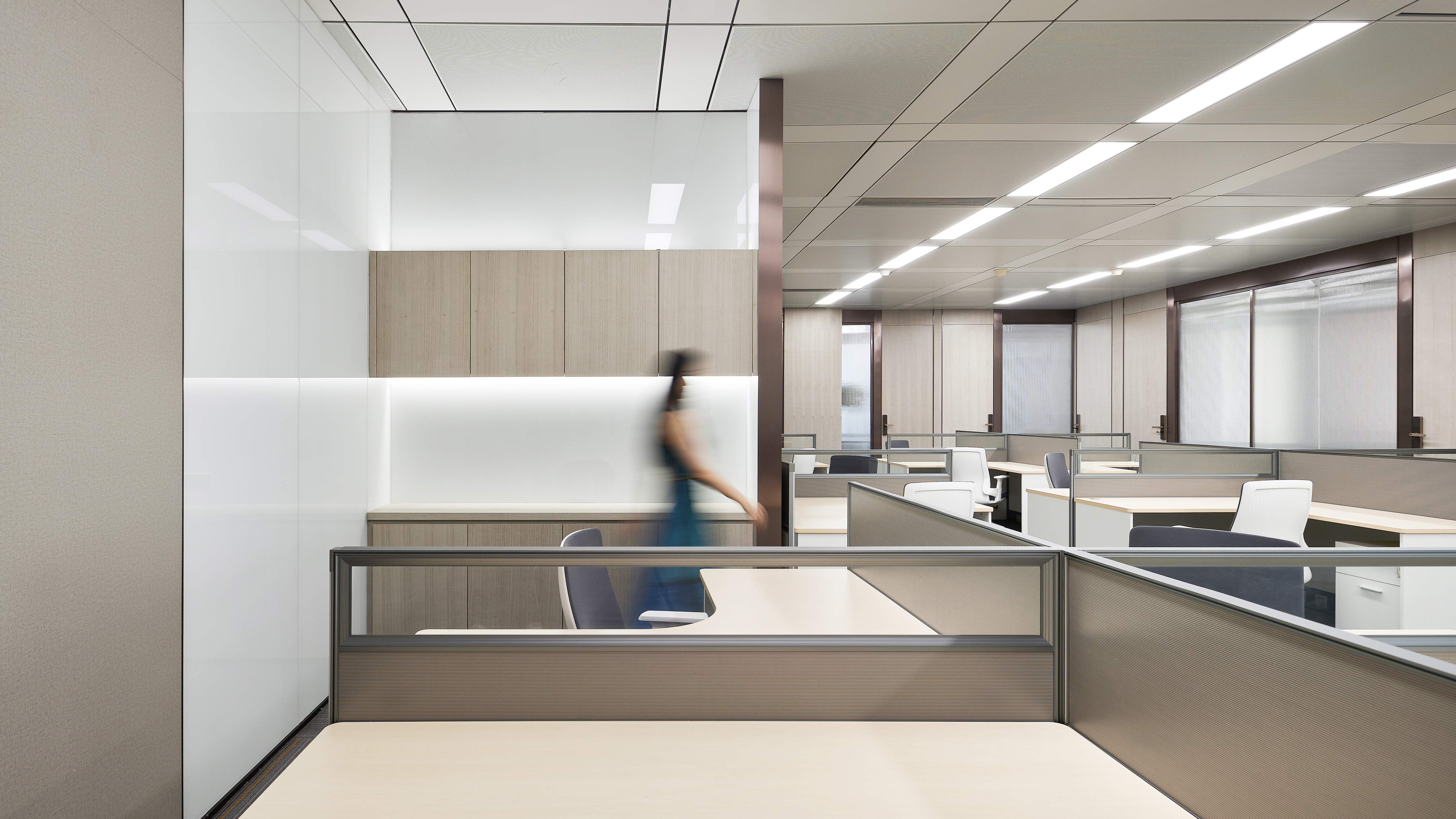 海宸投资办公室丨中国上海丨由问空间设计（上海）有限公司-32