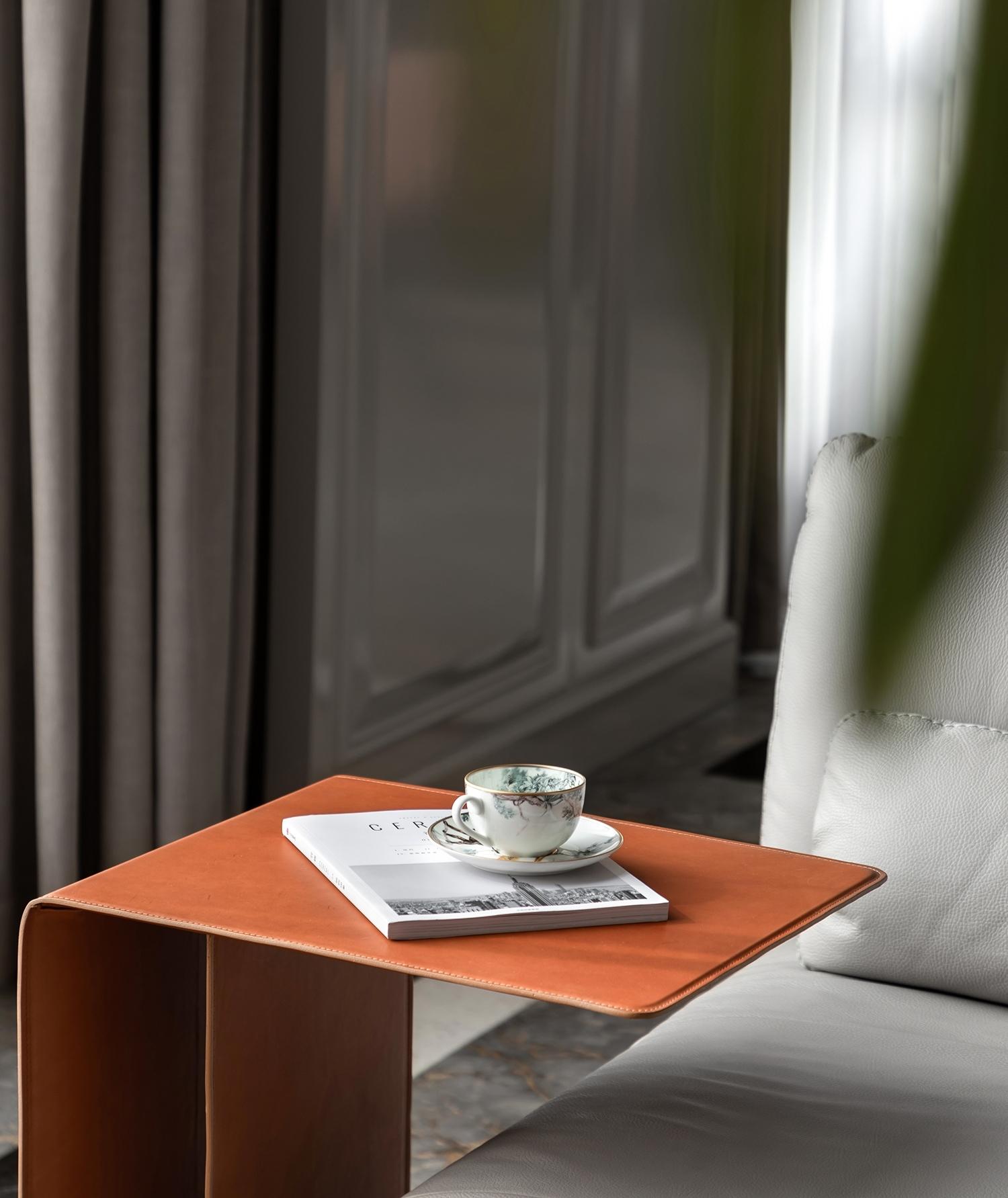 繁华腹地背后的安宁 上海翠湖天地 400m²丨中国上海丨HLH Designs-9