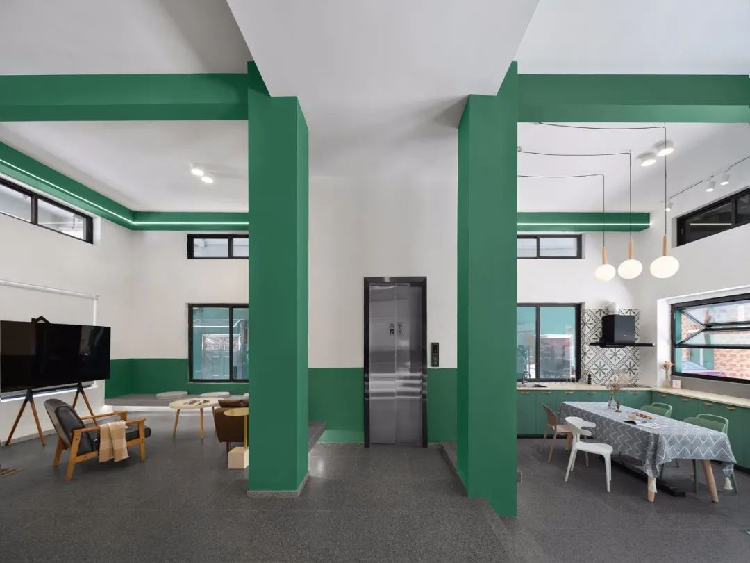 商设 | 通透的框架结构-56