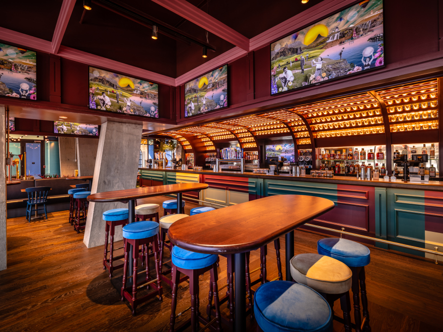 Swingers Navy Yard丨美国华盛顿丨Zachary Pulman Design Studio-9