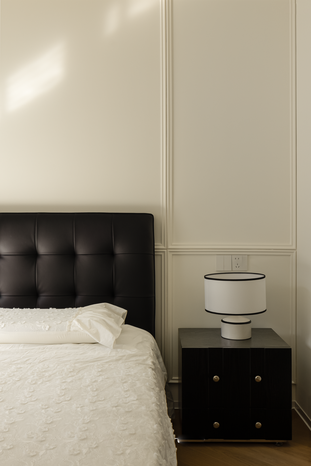 143㎡精装修全拆改,打造现代法式与中古融合的家丨飞墨设计-45