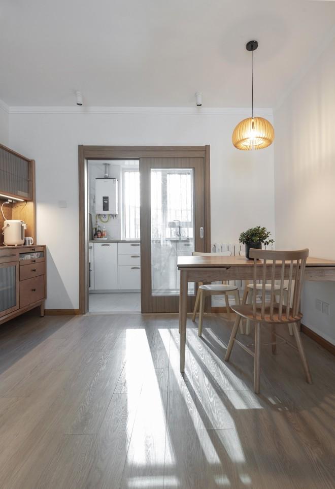 原木++奶白,温馨治愈的宜居之家-39