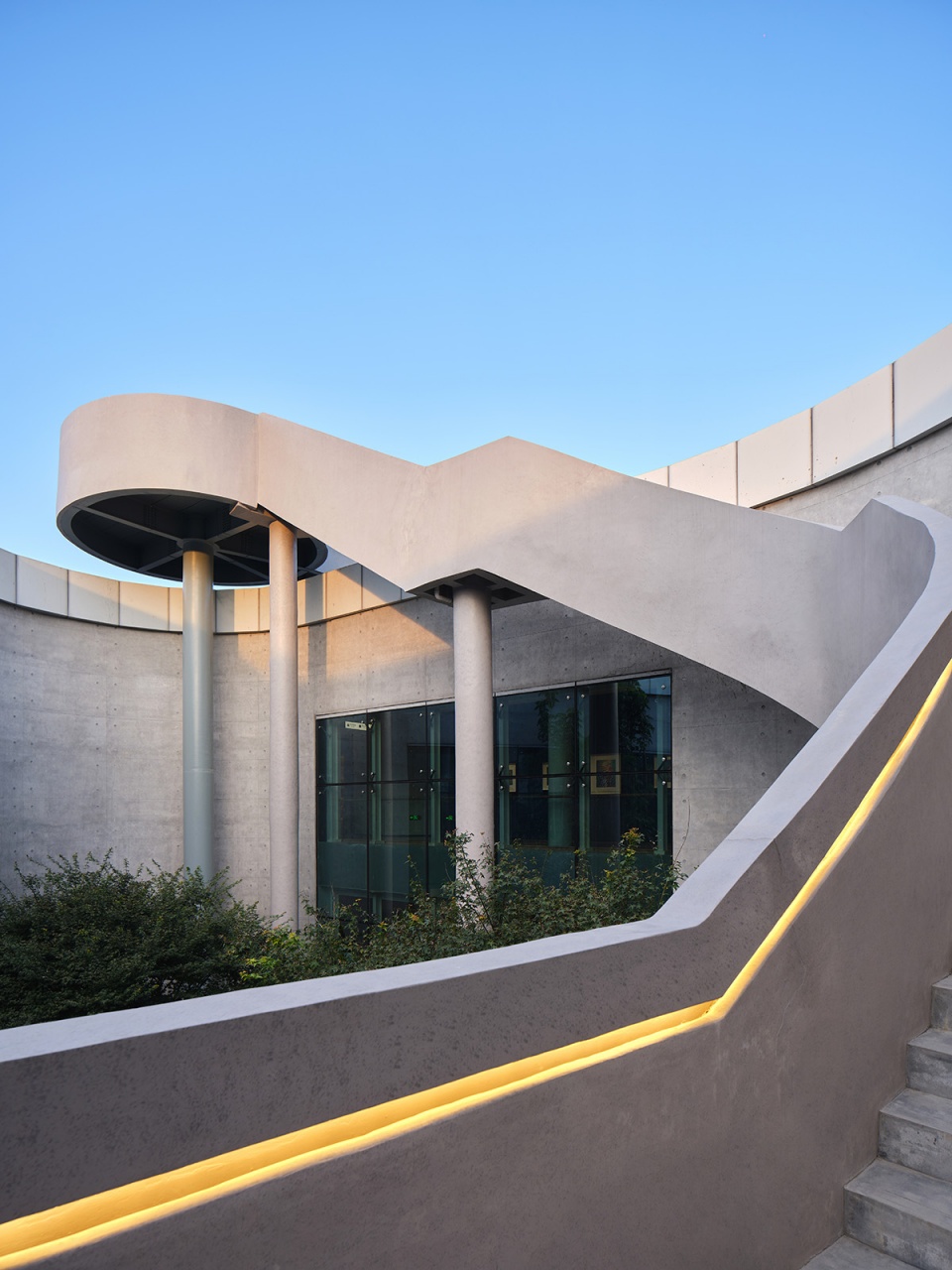 桂湖美术馆 | 云梯破局，再造艺术空间-22