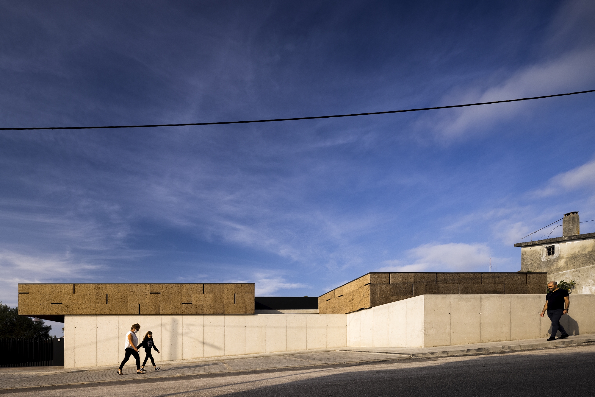 树屋学校丨葡萄牙丨Contaminar Arquitetos-13