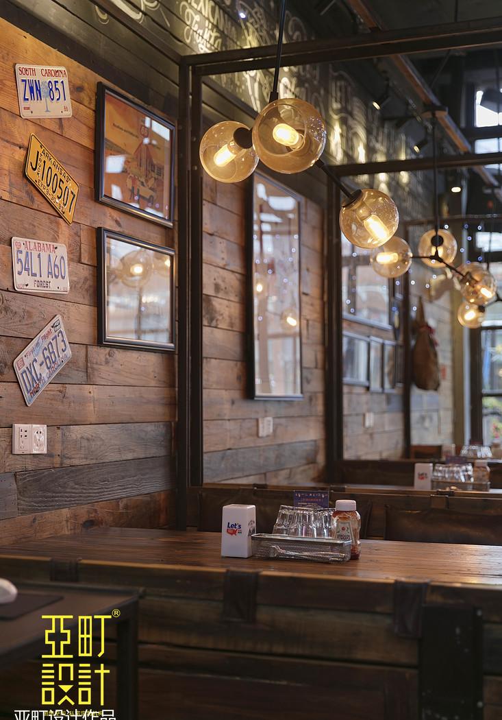 长沙美式餐吧设计 | 通透玻璃窗格，投影映射品牌形象-34
