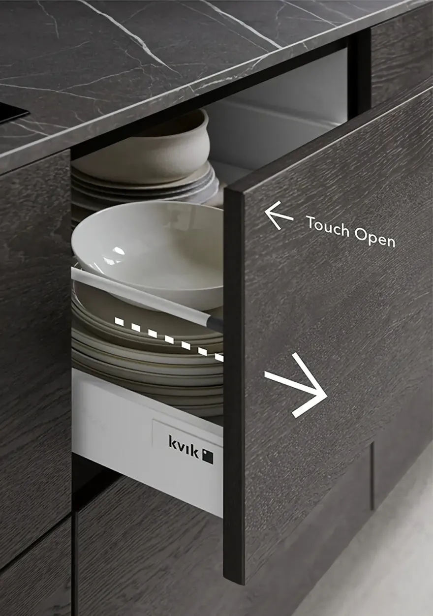 IKEA 厨房翻新 | 用新面板让旧橱柜焕然一新-4