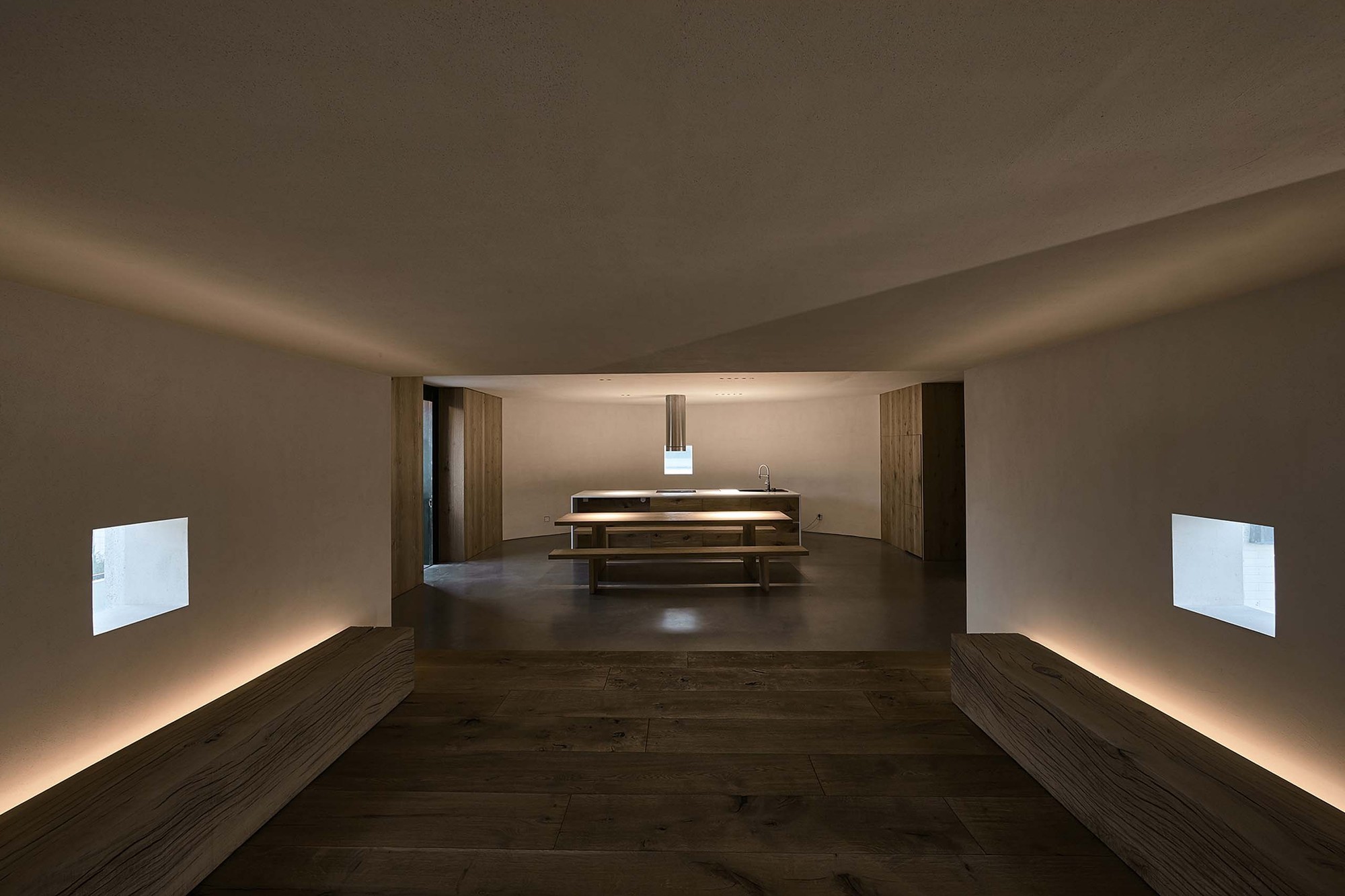 A Woodwork Enthusiast’s Home / ZMY Design-35