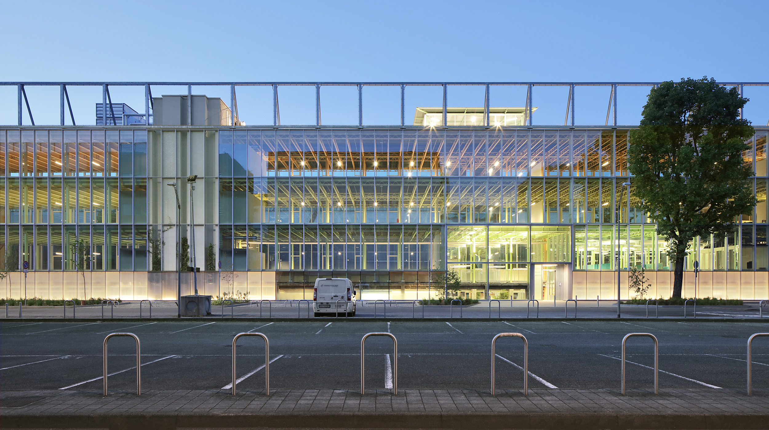 米兰 Bicocca 超级实验室办公楼丨意大利米兰-0