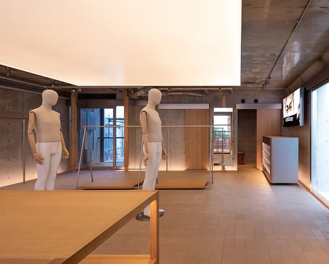 Guess Jeans东京亚洲首店丨日本东京-12